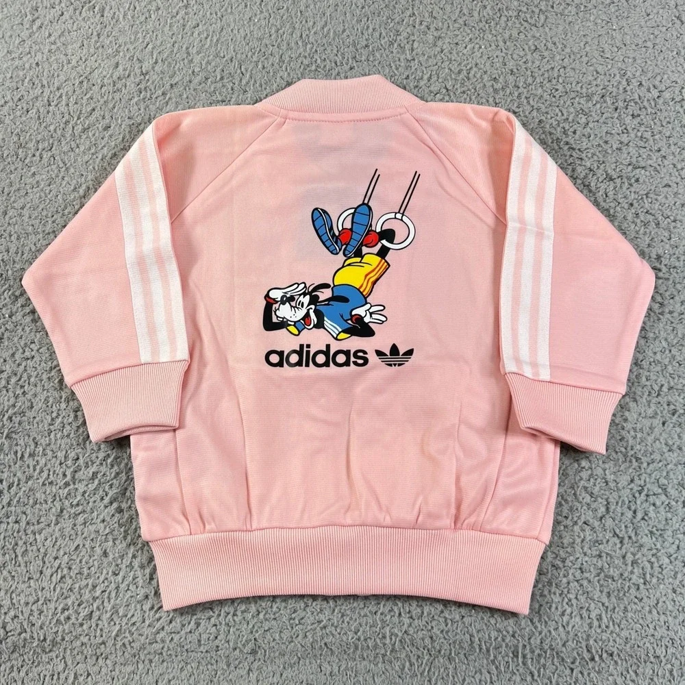 adidas trefoil style